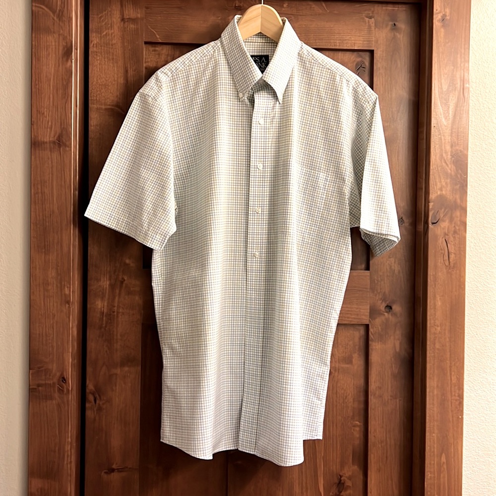 Never Used. JOS. A. Bank. Travelers Collection Casual Shirt